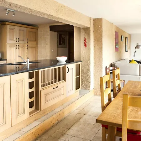 Roussillonfarmhouse Villelongue-dels-Monts